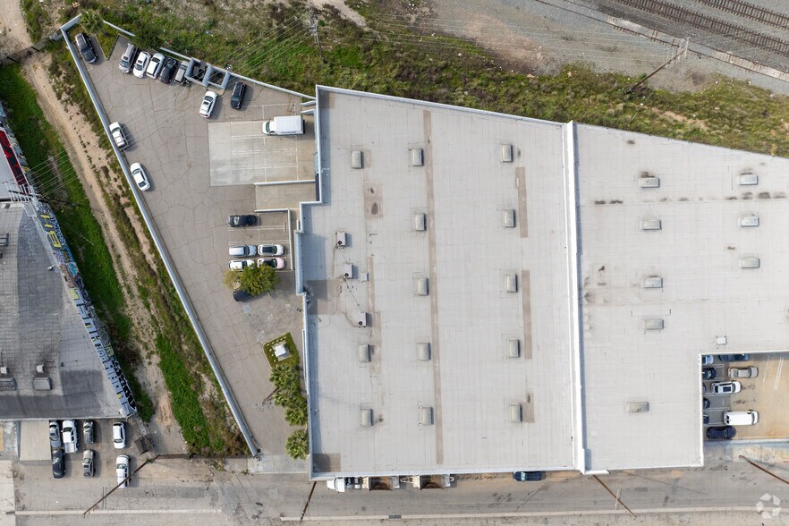 More Photos Of 1585 Rio Vista Ave, Los Angeles Warehouse For Sale