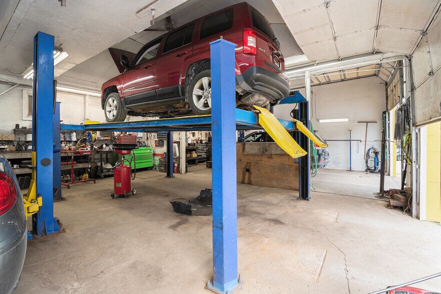 More Photos Of 5557 N Red Oak Rd, Lewiston Specialty For Sale