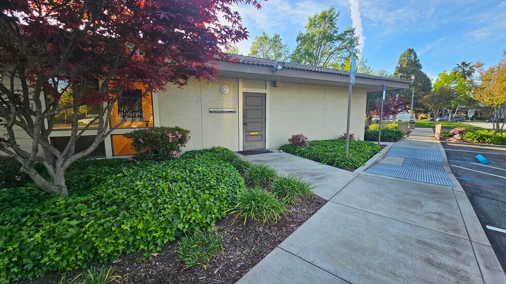 More Photos Of 450-470 E Calaveras Blvd, Milpitas Medical For Lease