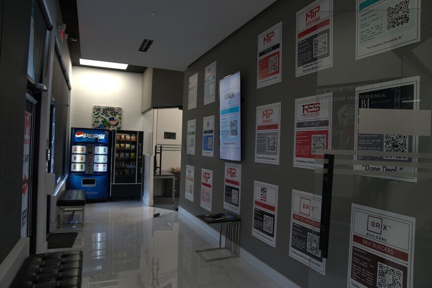 More Photos Of 16101-16173 Biscayne Blvd, North Miami Beach Coworking Space