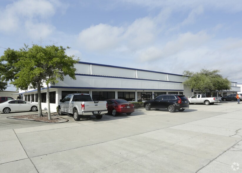 More Photos Of 146 Dunbar Ave, Oldsmar Light Manufacturing For Lease
