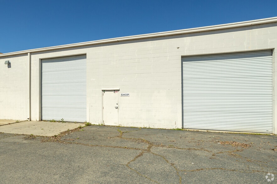 More Photos Of 3290 Monier Cir, Rancho Cordova Manufacturing For Sale