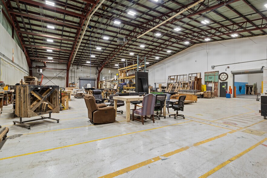 More Photos Of 69 Seneca Ave, Rochester Warehouse For Sale