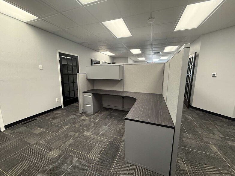 More Photos Of 27062-27100 Oakmead Dr, Perrysburg Medical For Sale