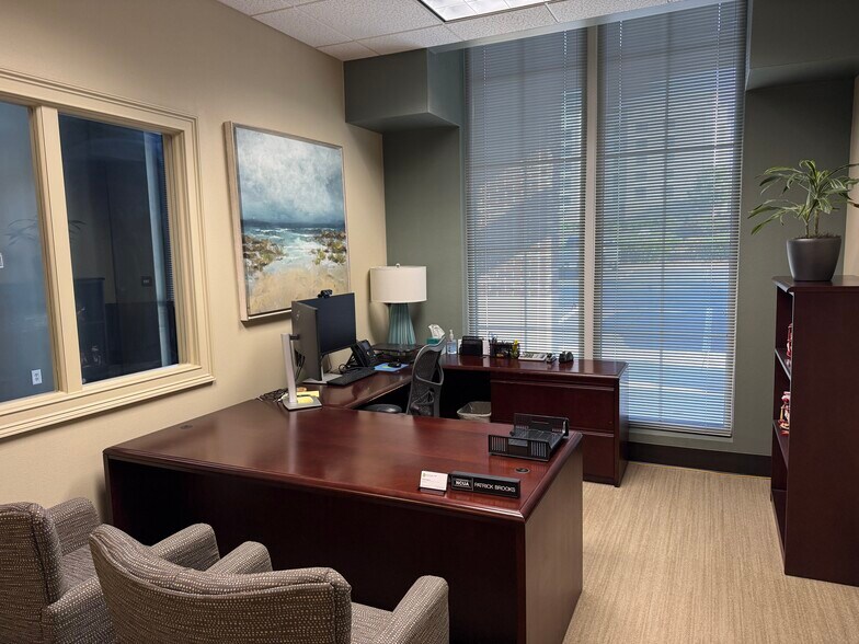 More Photos Of 5960 N Point Pky, Alpharetta Bank For Sale