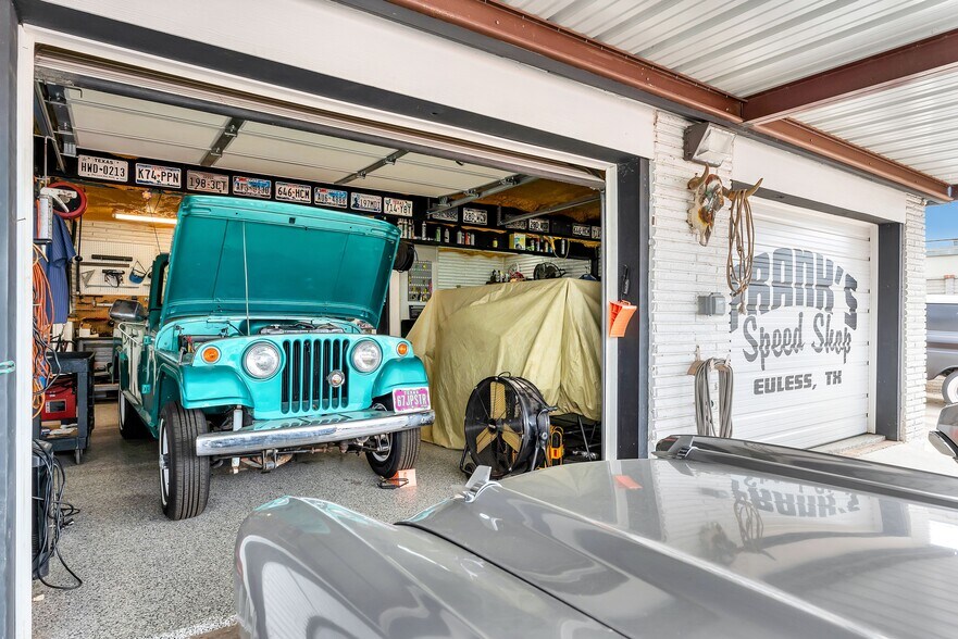 More Photos Of , Euless Office For Sale