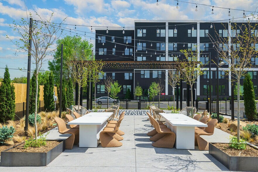 More Photos Of 4612 Gilead St, Charlotte Apartments For Lease