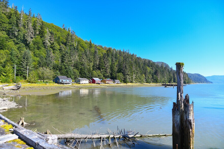 More Photos Of 3900 Skeena Dr, Port Edward Land For Sale