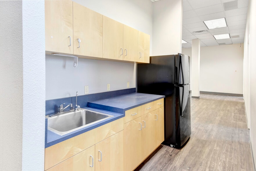 More Photos Of 88 Inverness Cir E, Englewood Office For Lease