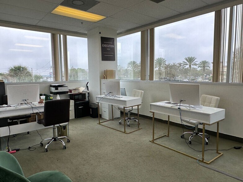 More Photos Of 7345 W Sand Lake Rd, Orlando Office For Sale