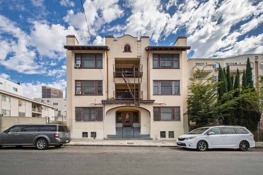 More Photos Of 762 Hartford Ave, Los Angeles Apartments For Sale