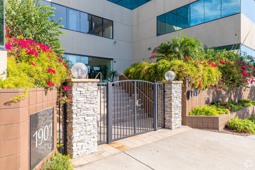 More Photos Of 1901 1st Ave, San Diego Office For Lease