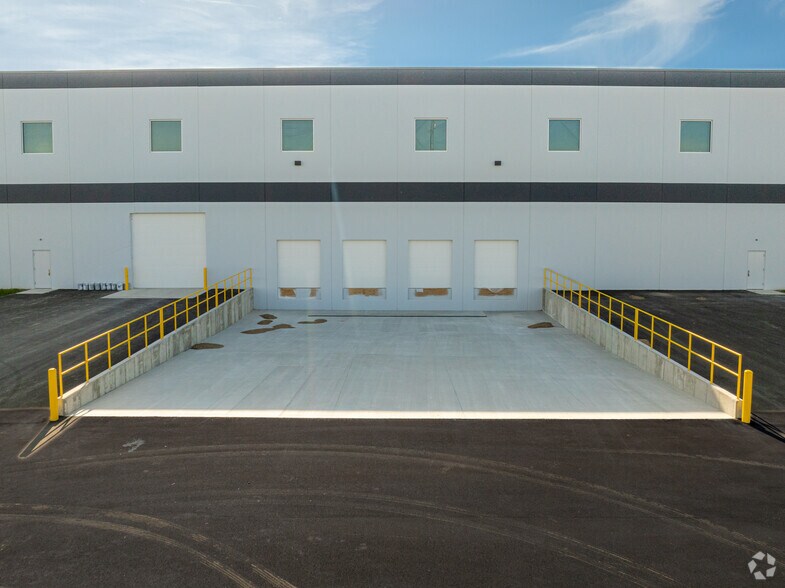 More Photos Of 239 N Heartland Dr, Delphi Warehouse For Sale