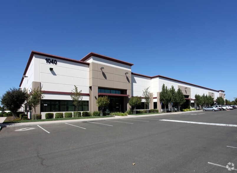 More Photos Of 1040 Riverside Pky, West Sacramento Light Manufacturing For Lease