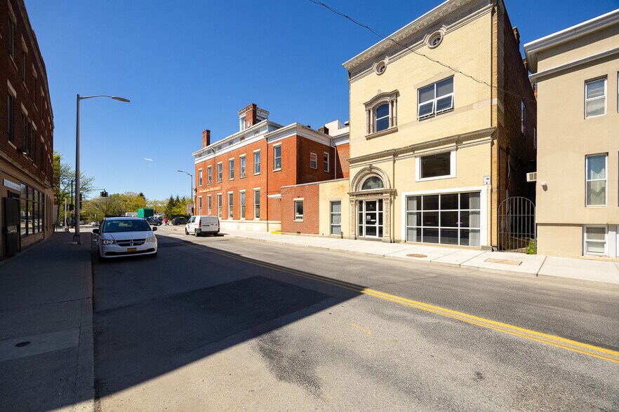 More Photos Of 9 Cannon St, Poughkeepsie Office For Sale
