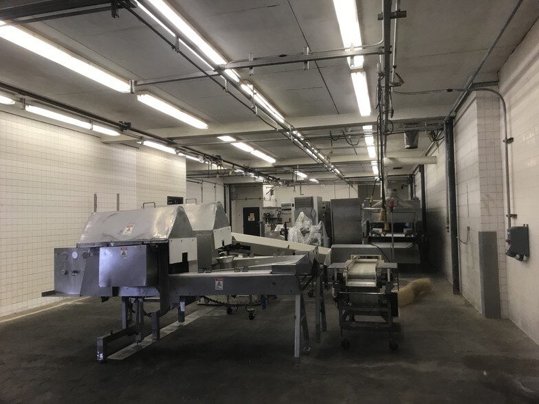 More Photos Of 1641 N 8th St, Colton Food Processing For Sale