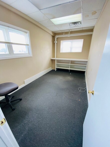 More Photos Of 315-329 E 2nd St, Boyertown Flex For Sale