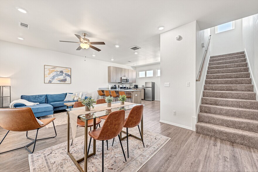 More Photos Of 1512 S Razorback Rd, Fayetteville Apartments For Sale