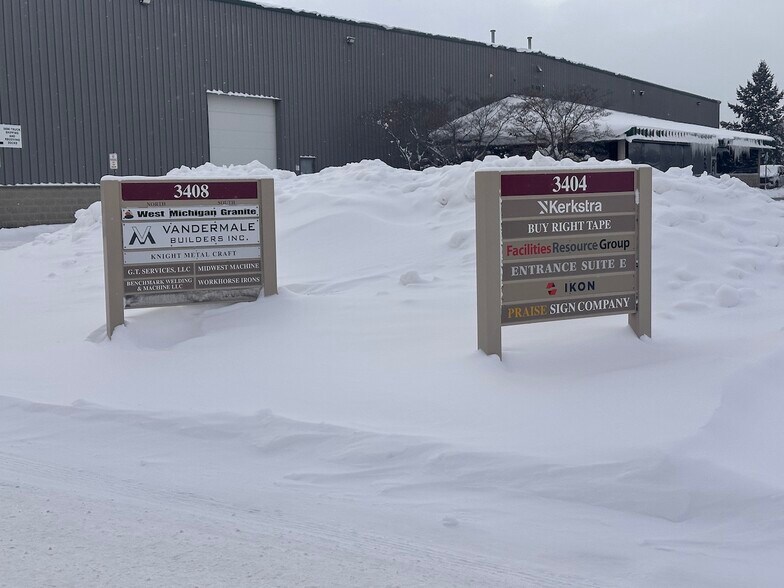 More Photos Of 3408 Busch Dr SW, Grandville Manufacturing For Sale