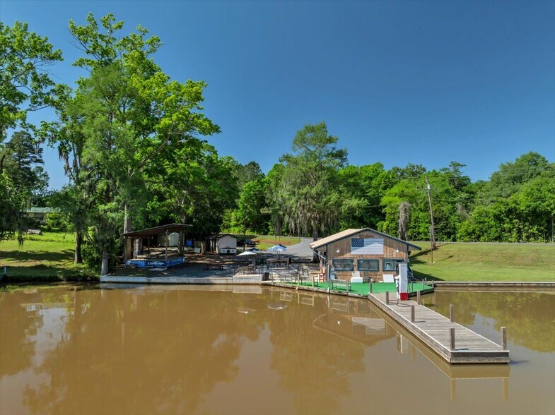 More Photos Of 3077 Lamar Rd, Cobb Restaurant For Sale