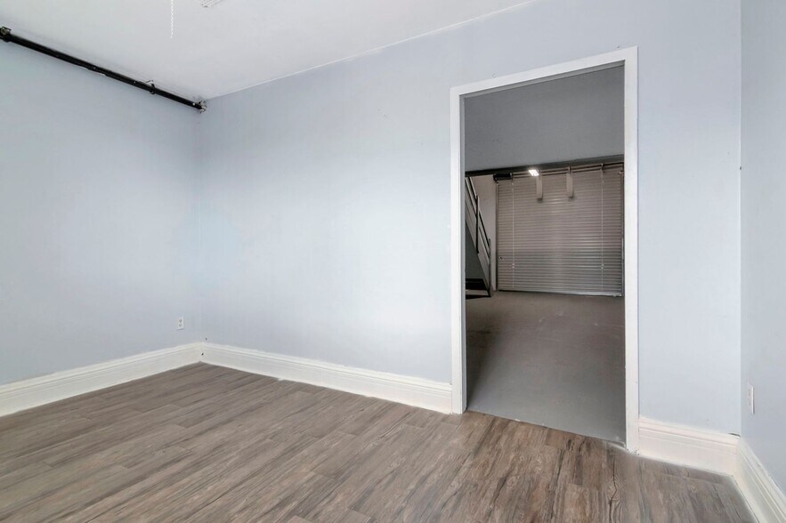 More Photos Of 8340 Ulmerton Rd, Largo Light Distribution For Lease