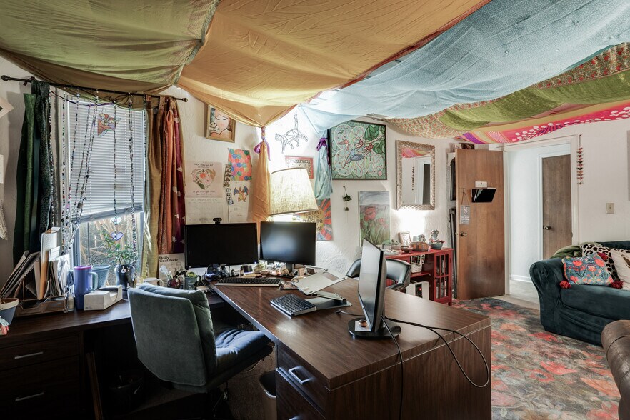 More Photos Of 2410 9th St, Wichita Falls Medical For Sale