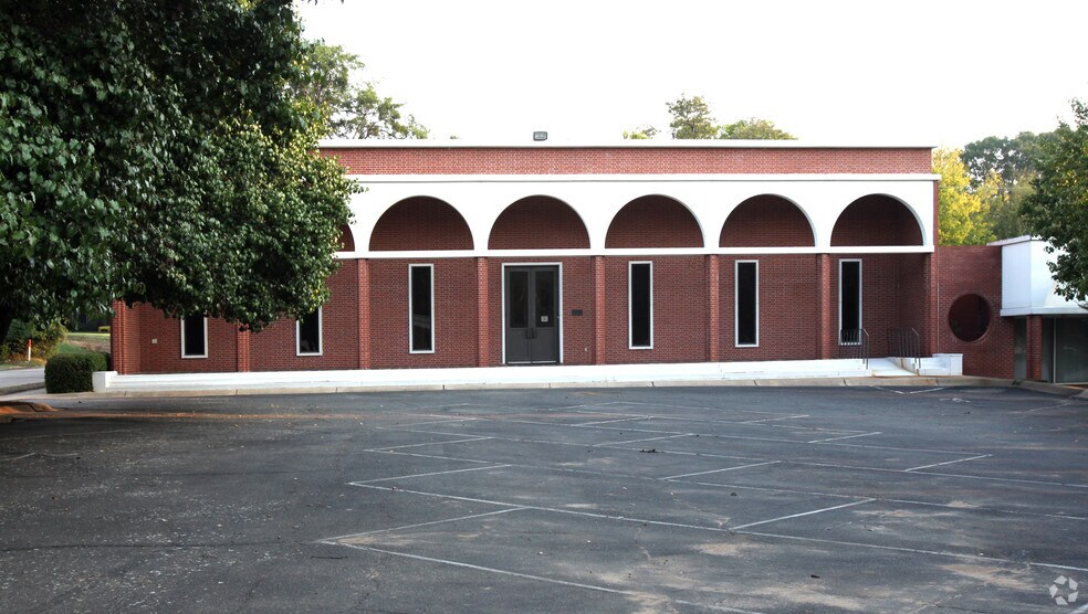 More Photos Of 3414-3426 Old Cantrell Rd, Little Rock Office For Lease