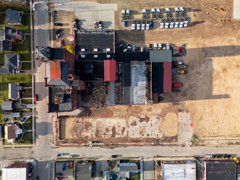 More Photos Of 3040 Jackson St, Dubuque Apartments For Sale