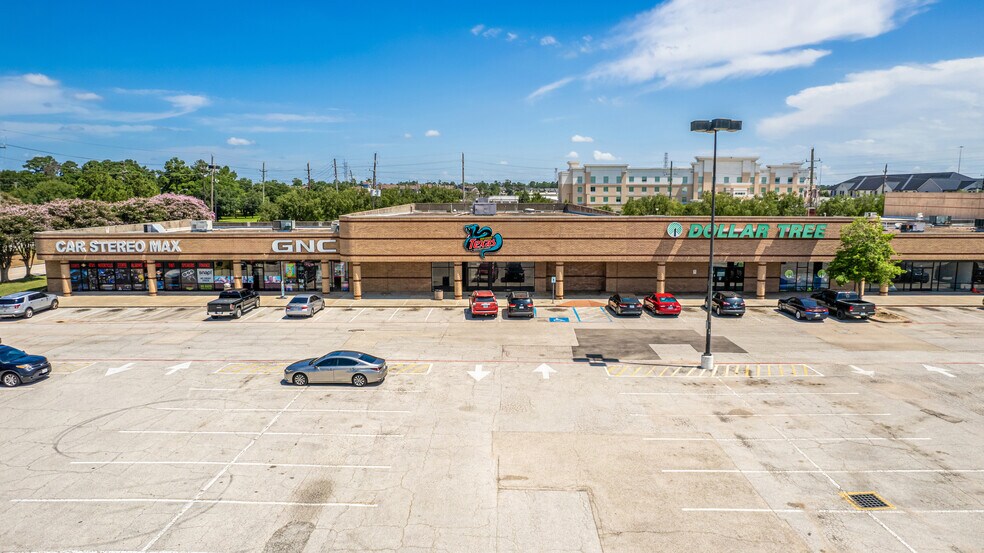 More Photos Of 60-110 Cypress Creek Pky, Houston Freestanding For Sale