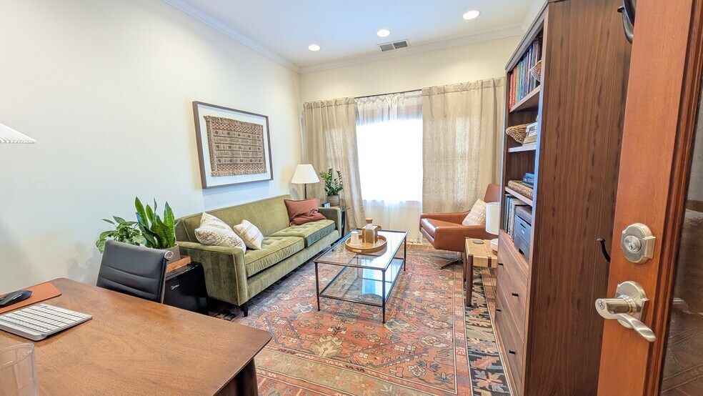 More Photos Of 802 College Ave, Kentfield Office For Sale