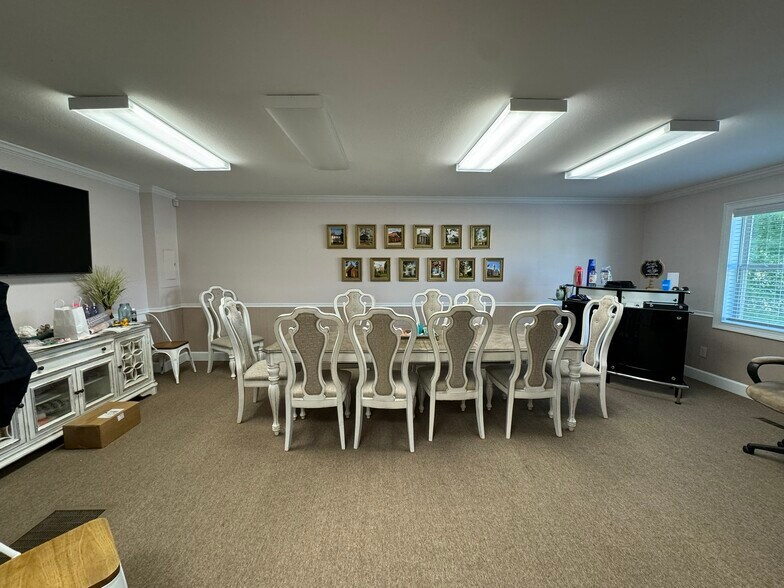 More Photos Of 112 Wright Dr, Milledgeville Office For Sale