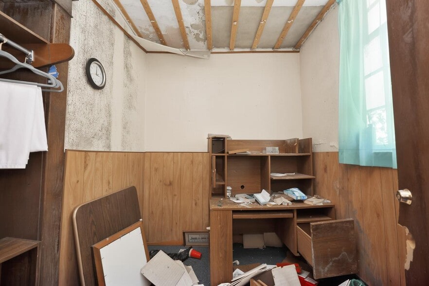 More Photos Of 1215 South Ave, Niagara Falls Religious Facility For Sale