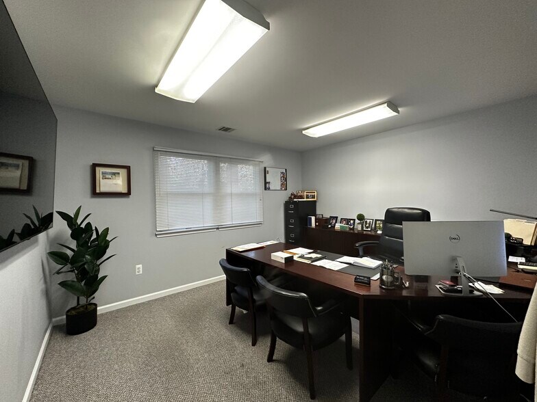 More Photos Of 1160 Beacon Ave, Manahawkin Medical For Lease