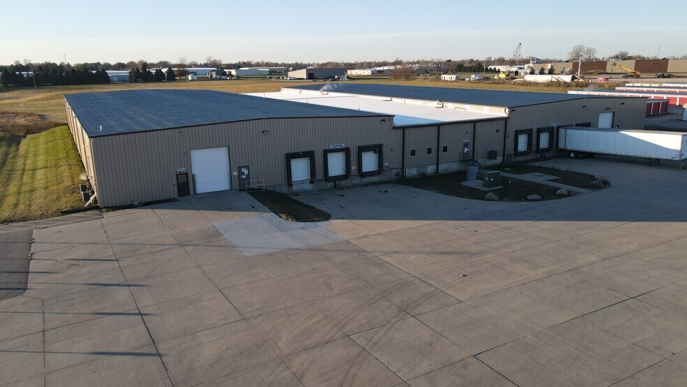 More Photos Of 1801 N 19th Ave E, Newton Warehouse For Sale