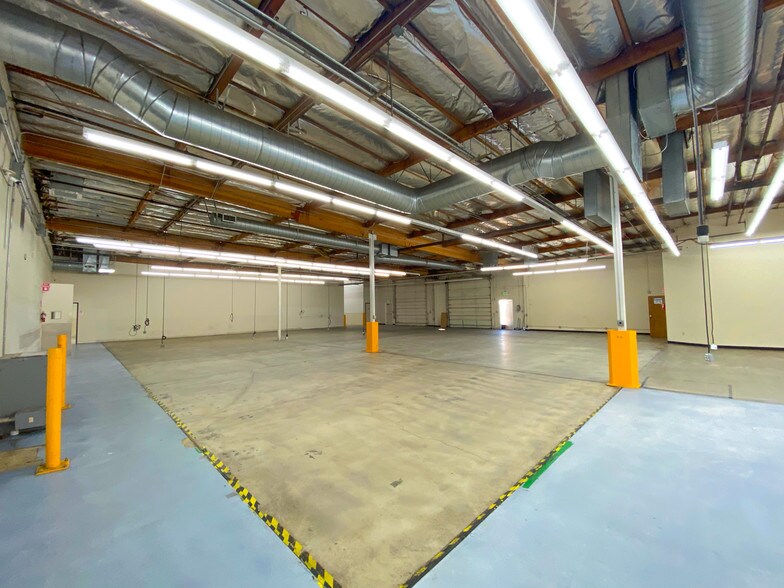 More Photos Of 550-576 Sycamore Dr, Milpitas Research And Development For Sale