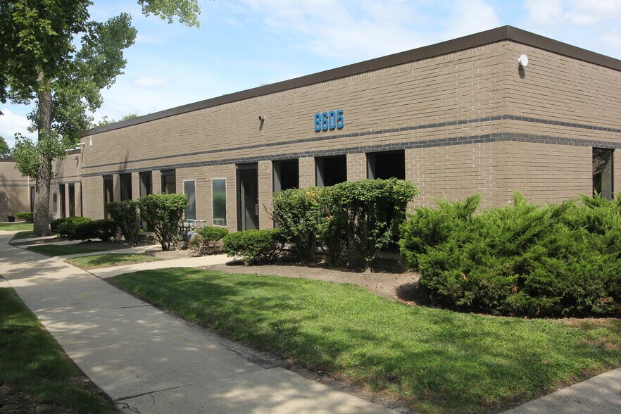 More Photos Of 8601 W Bryn Mawr Ave, Chicago Unknown For Lease