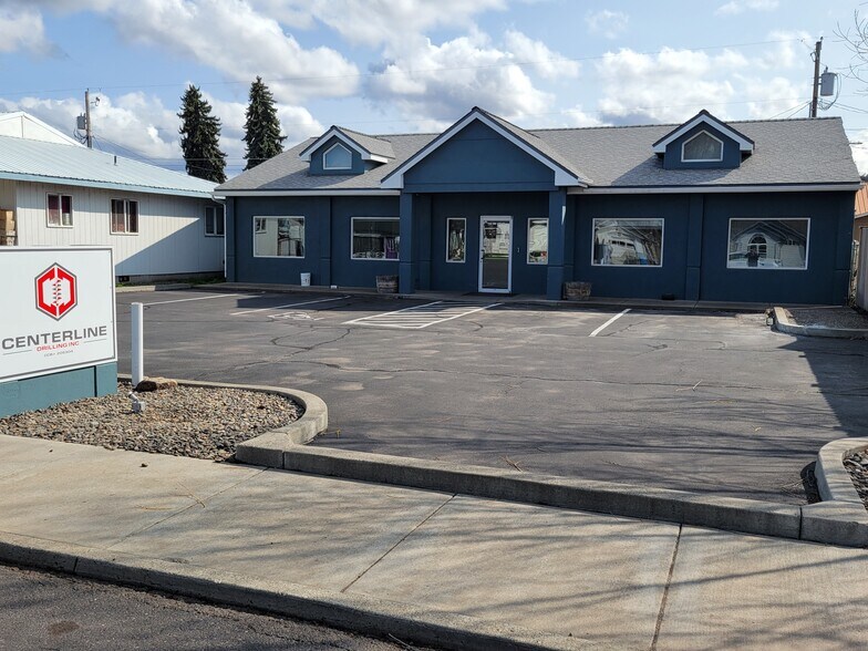 Primary Photo Of 750 NW 4th St, Prineville Office For Sale