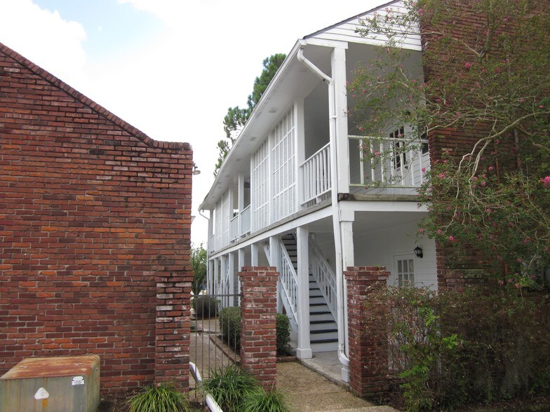 Primary Photo Of , Baton Rouge Office For Sale