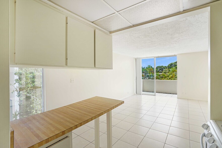 More Photos Of 100 SE 21 St, Fort Lauderdale Apartments For Sale