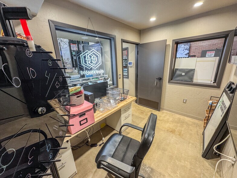 More Photos Of 1912 N Grimes St, Hobbs Flex For Sale