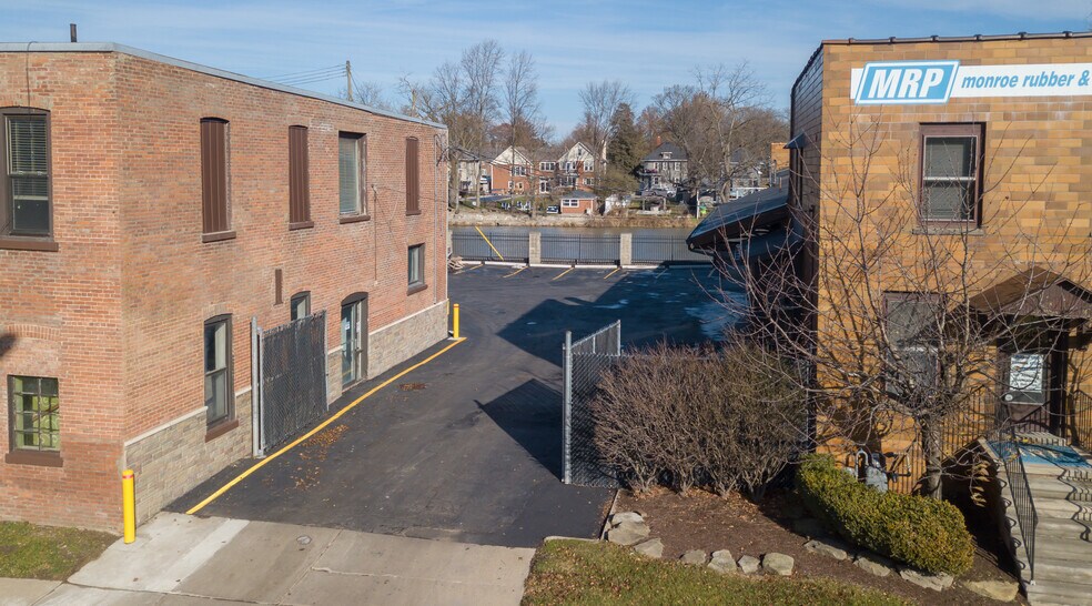 More Photos Of 425 E Front St, Monroe Manufacturing For Lease