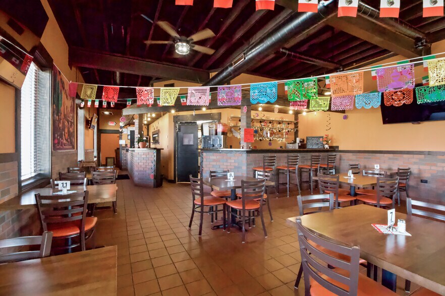 More Photos Of 3634 Central Ave, Lake Station Fast Food For Sale