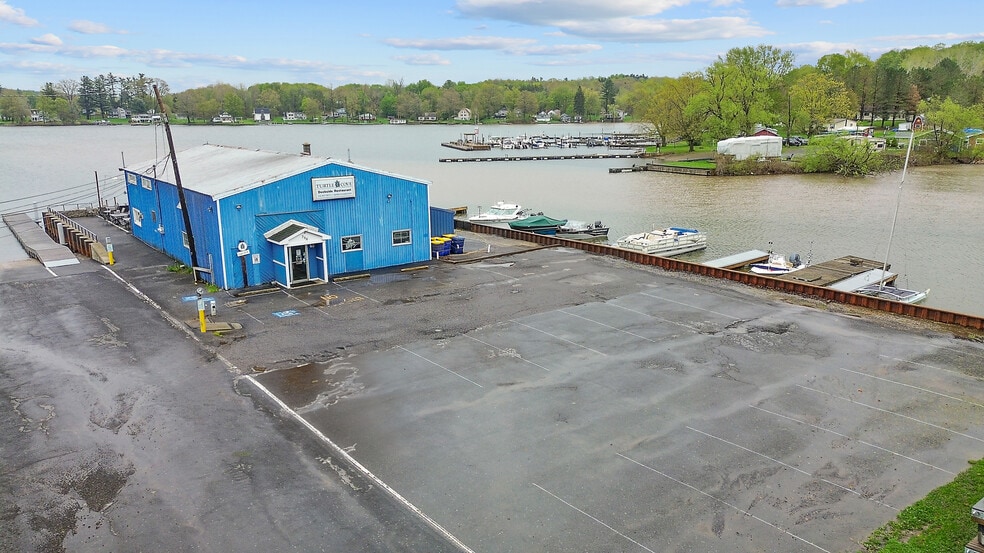 More Photos Of 356 King St, Fair Haven Marina For Sale