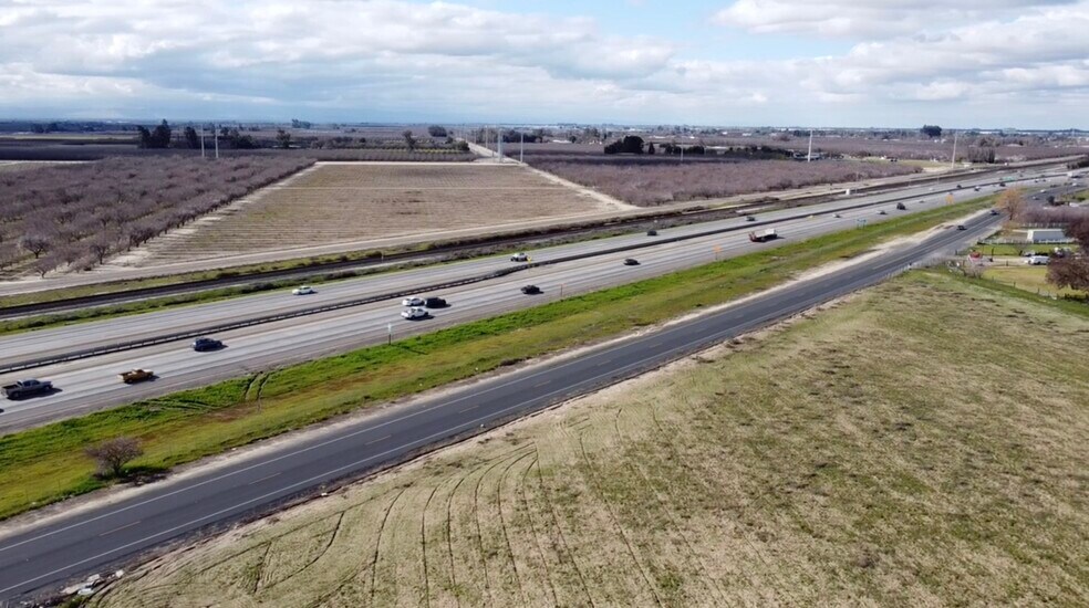 More Photos Of 4815 Esmar, Ceres Land For Lease