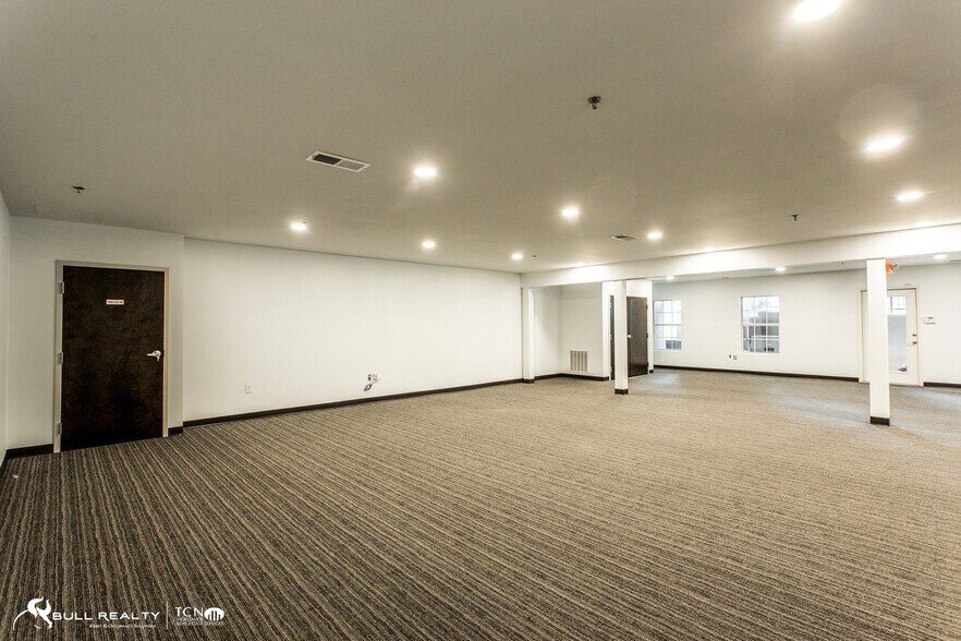 More Photos Of 1230 Upper Hembree Rd, Roswell Loft Creative Space For Lease