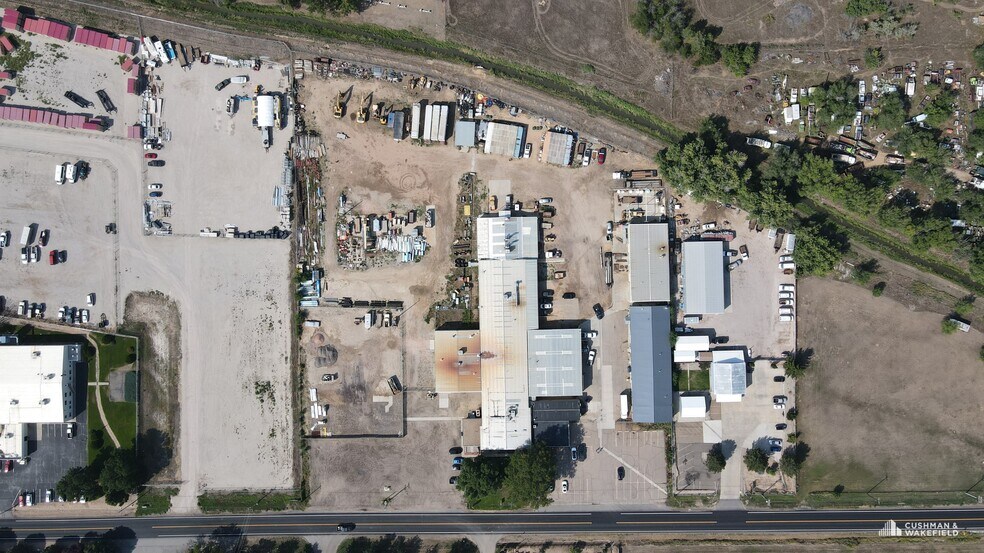 More Photos Of 729 SE 8th St, Loveland Unknown For Lease