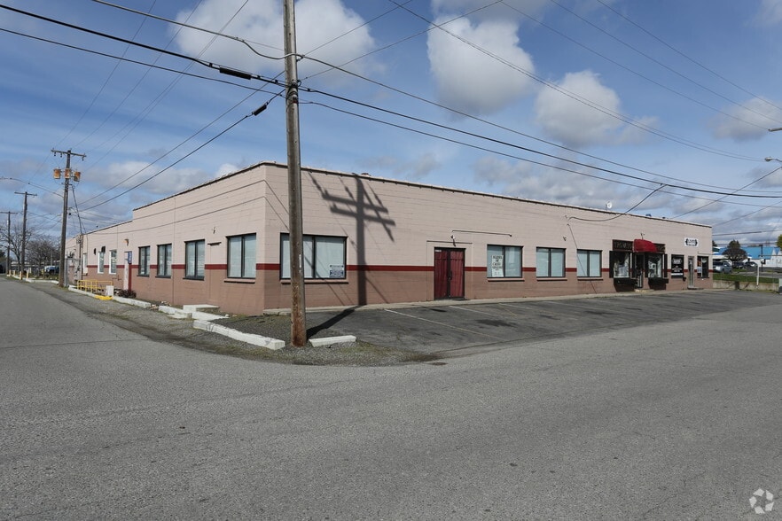 More Photos Of 11805 E 1st Ave, Spokane Valley Freestanding For Lease