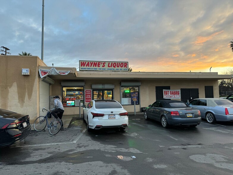 Primary Photo Of 54 E California Ave, Fresno General Retail For Sale