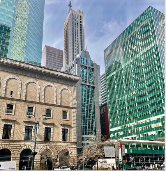 More Photos Of 43-45 E 53rd St, New York Office For Sale