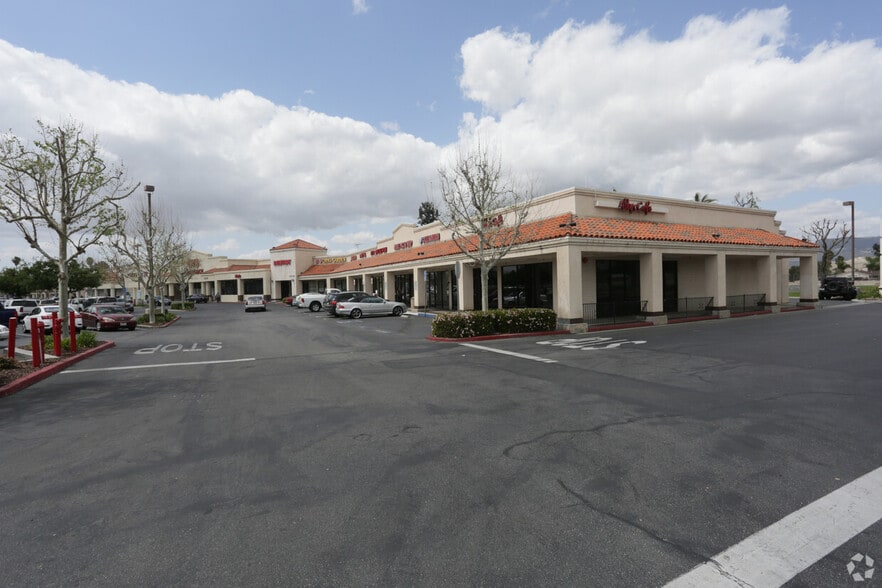 More Photos Of 43430 Florida Ave, Hemet General Retail For Lease